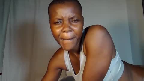 queen_abito online show from June 27, 2026, 11:26 am