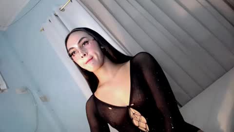 Snapshot of queen_danaya chatting on July 1, 2026, 6:18 pm queen_danaya online show from July 1, 2026, 6:18 pm