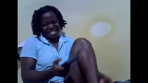 Snapshot of queen_darling3 chatting on November 19, 2025, 6:52 pm Gentrix online show from November 19, 2025, 6:52 pm