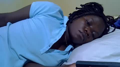 Snapshot of queen_darling3 chatting on November 20, 2025, 6:57 am Gentrix online show from November 20, 2025, 6:57 am