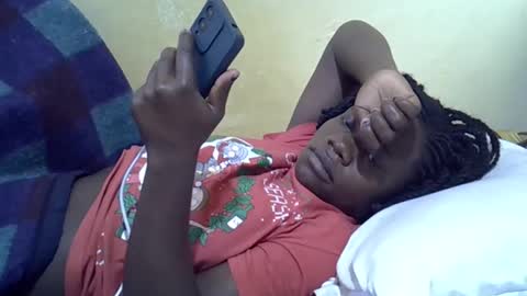 Snapshot of queen_darling3 chatting on November 24, 2025, 8:47 am Gentrix online show from November 24, 2025, 8:47 am