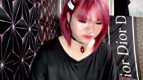 Snapshot of queen_elicktra chatting on May 8, 2026, 12:32 pm JOY online show from May 8, 2026, 12:32 pm