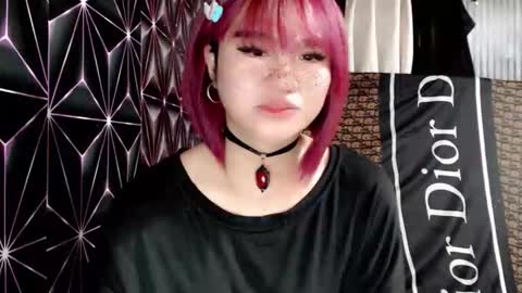 Snapshot of queen_elicktra chatting on May 9, 2026, 4:06 am JOY online show from May 9, 2026, 4:06 am