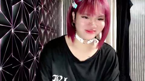 Snapshot of queen_elicktra chatting on May 31, 2026, 1:03 am JOY online show from May 31, 2026, 1:03 am