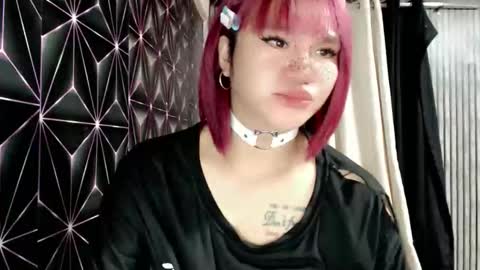 Snapshot of queen_elicktra chatting on June 1, 2026, 10:11 pm JOY online show from June 1, 2026, 10:11 pm