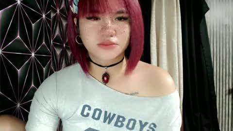 Snapshot of queen_elicktra chatting on June 26, 2026, 7:02 am JOY online show from June 26, 2026, 7:02 am