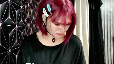 Snapshot of queen_elicktra chatting on July 2, 2026, 3:23 am JOY online show from July 2, 2026, 3:23 am