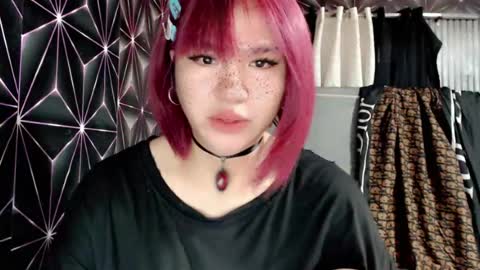 Snapshot of queen_elicktra chatting on July 31, 2026, 11:26 pm JOY online show from July 31, 2026, 11:26 pm