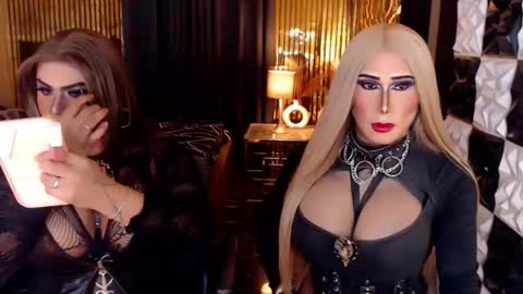 Snapshot of queen_horsecock chatting on May 31, 2026, 7:15 pm queen_horsecock online show from May 31, 2026, 7:15 pm
