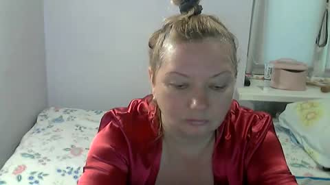 Snapshot of queen_jane8 chatting on May 27, 2026, 11:07 am queen_jane8 online show from May 27, 2026, 11:07 am