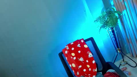 Snapshot of queen_kendalx19 chatting on March 9, 2025, 2:18 am Kendal online here from 6am-3pm philippine time online show from March 9, 2025, 2:18 am