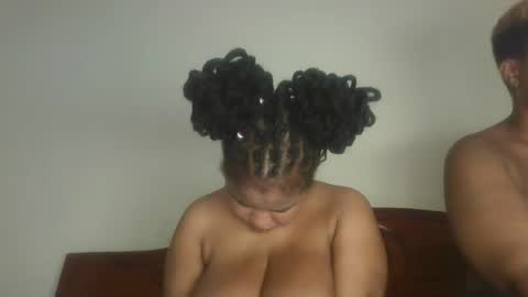 Snapshot of queen_kikih chatting on May 7, 2026, 4:18 am Queen kikih online show from May 7, 2026, 4:18 am