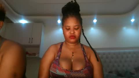Snapshot of queen_kikih chatting on May 24, 2026, 12:37 am Queen kikih online show from May 24, 2026, 12:37 am