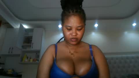 Snapshot of queen_kikih chatting on May 27, 2026, 4:26 pm Queen kikih online show from May 27, 2026, 4:26 pm