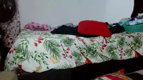 queen_luisadirty online show from May 24, 2026, 11:21 pm