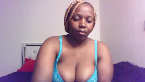 QUEEN online show from April 9, 2026, 3:50 am
