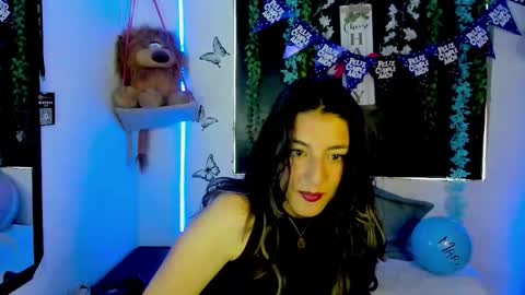 Snapshot of queen_natttyy chatting on March 3, 2026, 2:34 pm queen_natttyy online show from March 3, 2026, 2:34 pm