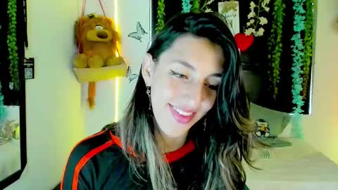Snapshot of queen_natttyy chatting on March 12, 2026, 2:34 pm queen_natttyy online show from March 12, 2026, 2:34 pm