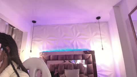 Snapshot of queen_perla_ chatting on June 11, 2026, 12:03 pm online show from June 11, 2026, 12:03 pm