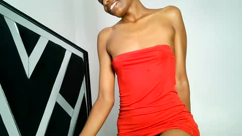 Snapshot of queen_sashavixen chatting on June 17, 2026, 5:10 am queen_sashavixen online show from June 17, 2026, 5:10 am