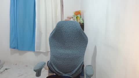 queen online show from January 8, 2025, 7:34 pm