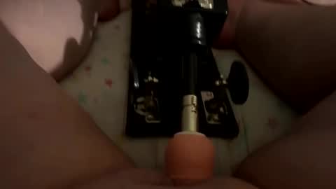 Queen curves online show from February 1, 2025, 1:34 am