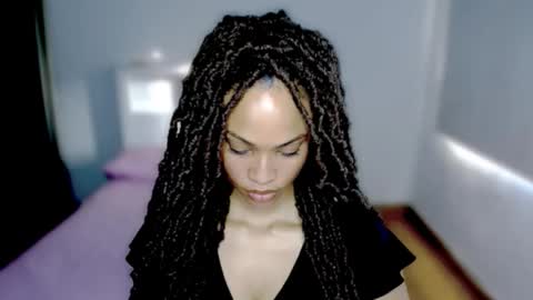 Snapshot of queendom_ing chatting on October 23, 2025, 10:08 pm Sweet Goddess online show from October 23, 2025, 10:08 pm