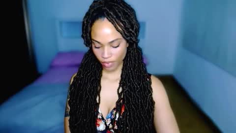 Snapshot of queendom_ing chatting on October 25, 2025, 12:07 am Sweet Goddess online show from October 25, 2025, 12:07 am