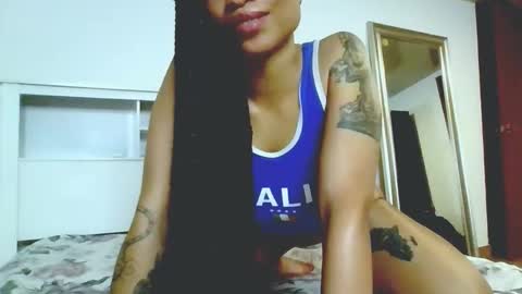 Snapshot of queendom_ing chatting on November 10, 2025, 12:42 am Sweet Goddess online show from November 10, 2025, 12:42 am