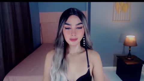 Snapshot of queenemeraldts chatting on September 26, 2025, 2:15 am queenemeraldts online show from September 26, 2025, 2:15 am