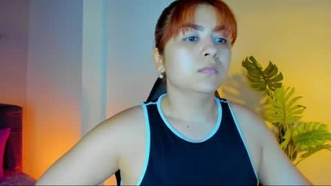 Snapshot of queengrett chatting on May 10, 2026, 4:45 pm Queen online show from May 10, 2026, 4:45 pm