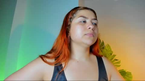 Snapshot of queengrett chatting on May 18, 2026, 4:24 pm Queen online show from May 18, 2026, 4:24 pm