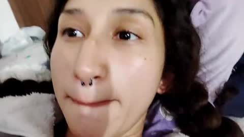 Snapshot of queenjenn__ chatting on June 17, 2026, 1:19 am QUEENJEENN online show from June 17, 2026, 1:19 am