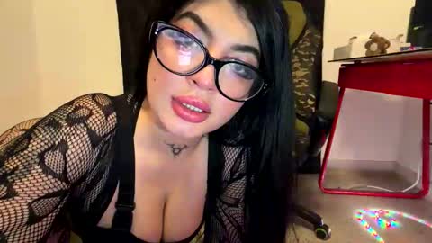  Taurus online show from May 30, 2026, 6:43 am