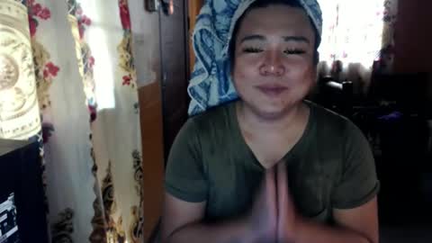 queenlexie_moore online show from April 14, 2026, 9:26 am