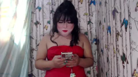 queenlexie_moore online show from August 3, 2026, 4:44 am