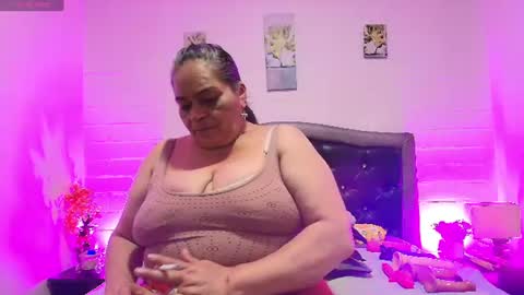 VickyBoobss online show from July 6, 2026, 7:38 pm