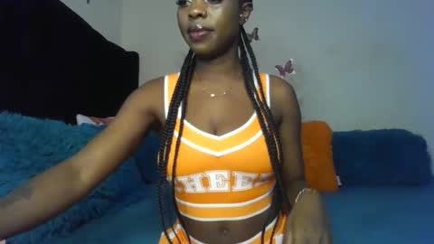 queenmavela_ online show from February 6, 2026, 7:50 pm