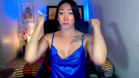 QUEEN online show from February 9, 2025, 2:07 pm