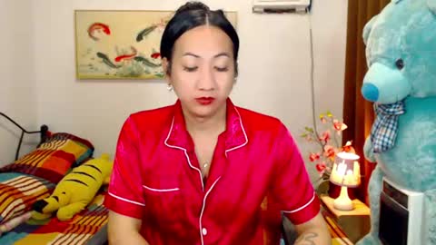 QUEEN online show from June 11, 2026, 4:16 pm