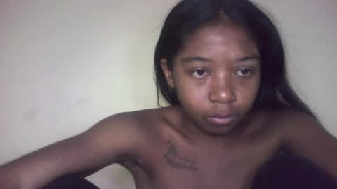 queennaya online show from June 30, 2026, 2:40 pm