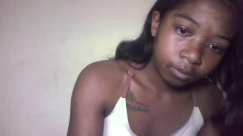 queennaya online show from July 26, 2026, 12:52 am