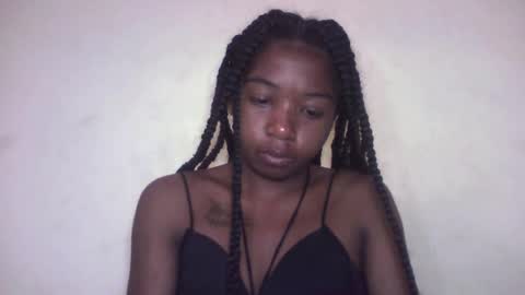 queennaya online show from August 6, 2026, 10:06 am