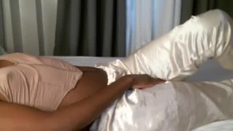 Snapshot of queenninaa chatting on July 4, 2026, 8:48 pm queenninaa online show from July 4, 2026, 8:48 pm