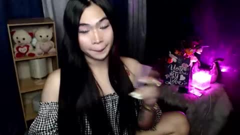 Mikka online show from April 29, 2026, 6:47 pm