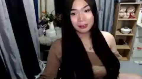 Mikka online show from July 7, 2026, 4:44 pm