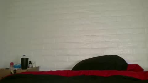 queenofmen33 online show from March 15, 2026, 9:54 pm