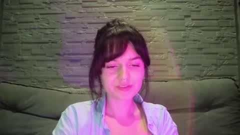 QueenOfModels online show from September 13, 2025, 5:57 pm