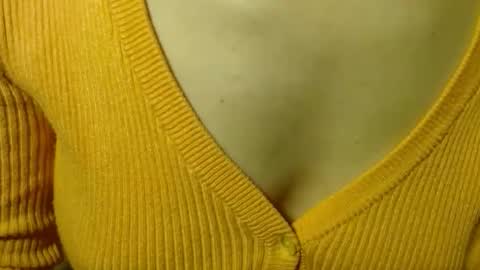 queenoftenderness online show from April 22, 2026, 7:48 pm