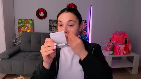 Patricia online show from November 27, 2025, 12:51 pm